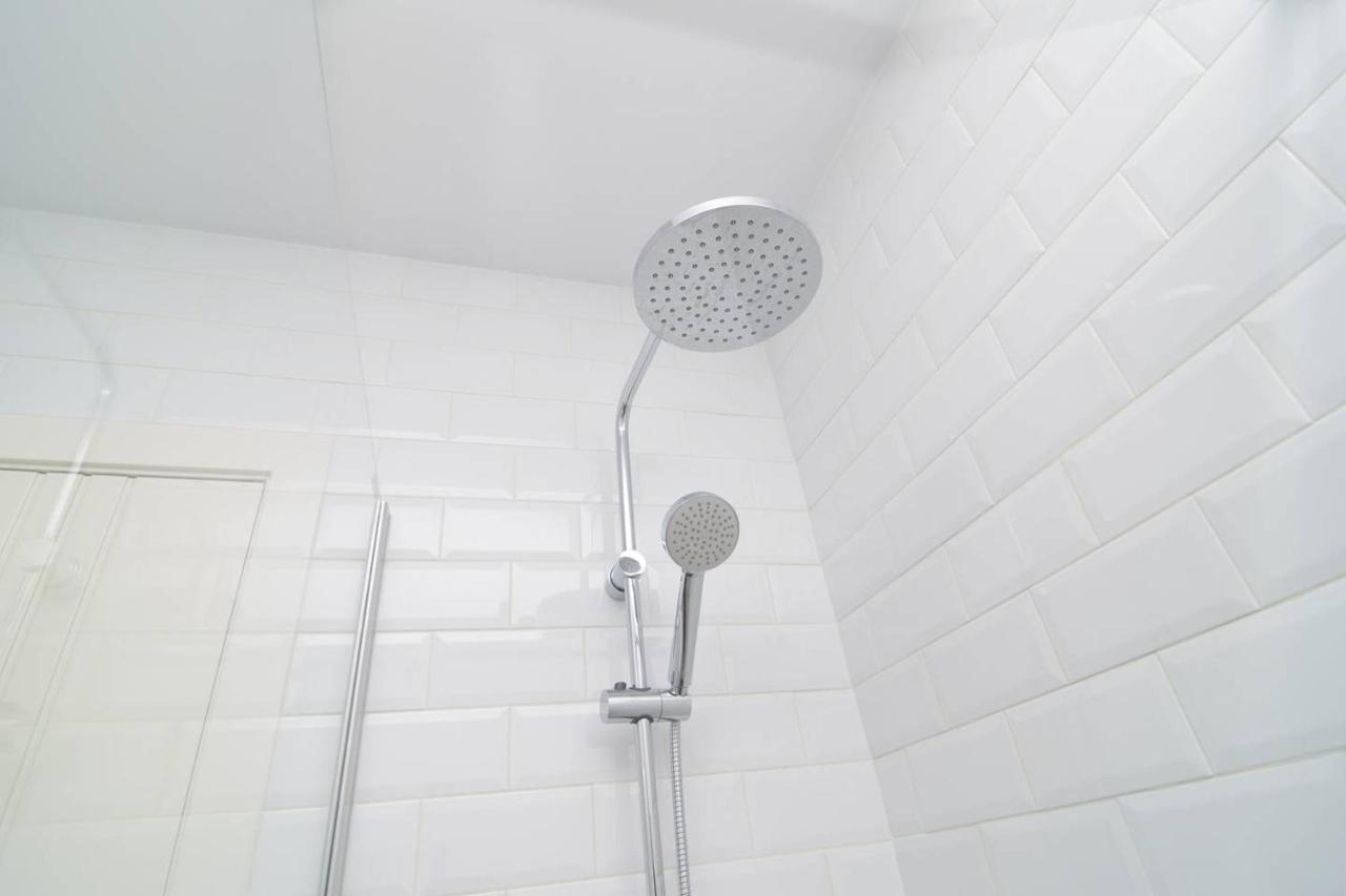 Bright Apartment In La Latina By Batuecas マドリード エクステリア 写真